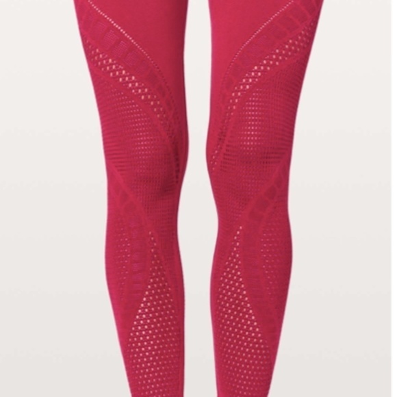 Lululemon Reveal Tight Interconnect 25.5" Ruby Red - Picture 7 of 10